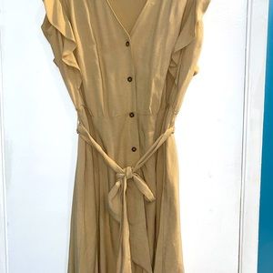 Dress- never worn w tags
